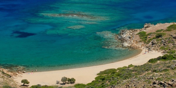 Tris Ekklisies beach.
Ios island. Cyclades. Greece. Europe.
George Detsis. 05/2008.