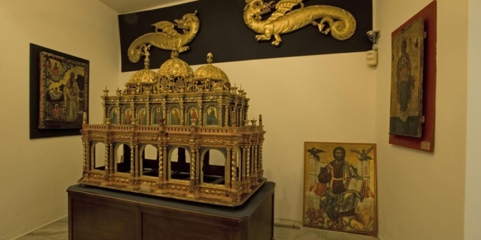 Paros - Byzantine Museum of Ekatontapyliani