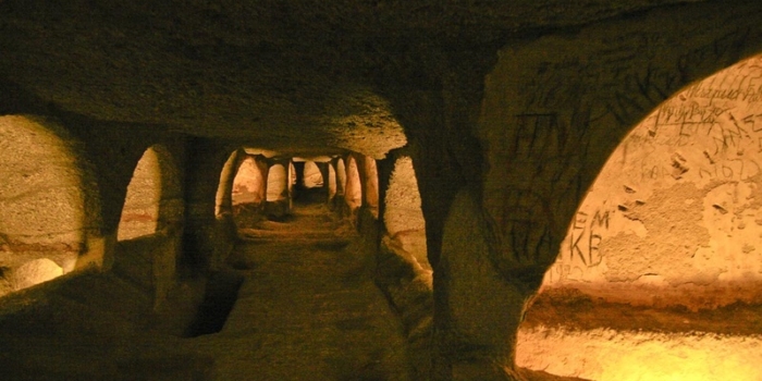 Milos - The Early-Christian catacombs