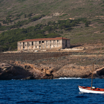 Cyclades - Makronisos