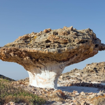 Kimolos_Skiadi stone
