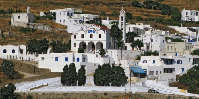 Tinos - Triantaros - Berdemiaros